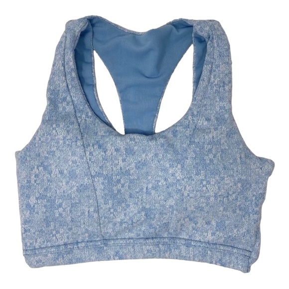 Gymshark Other - Gymshark Sports Bra XS Blue & White Fleur Texture Overlapping Racerback Detail